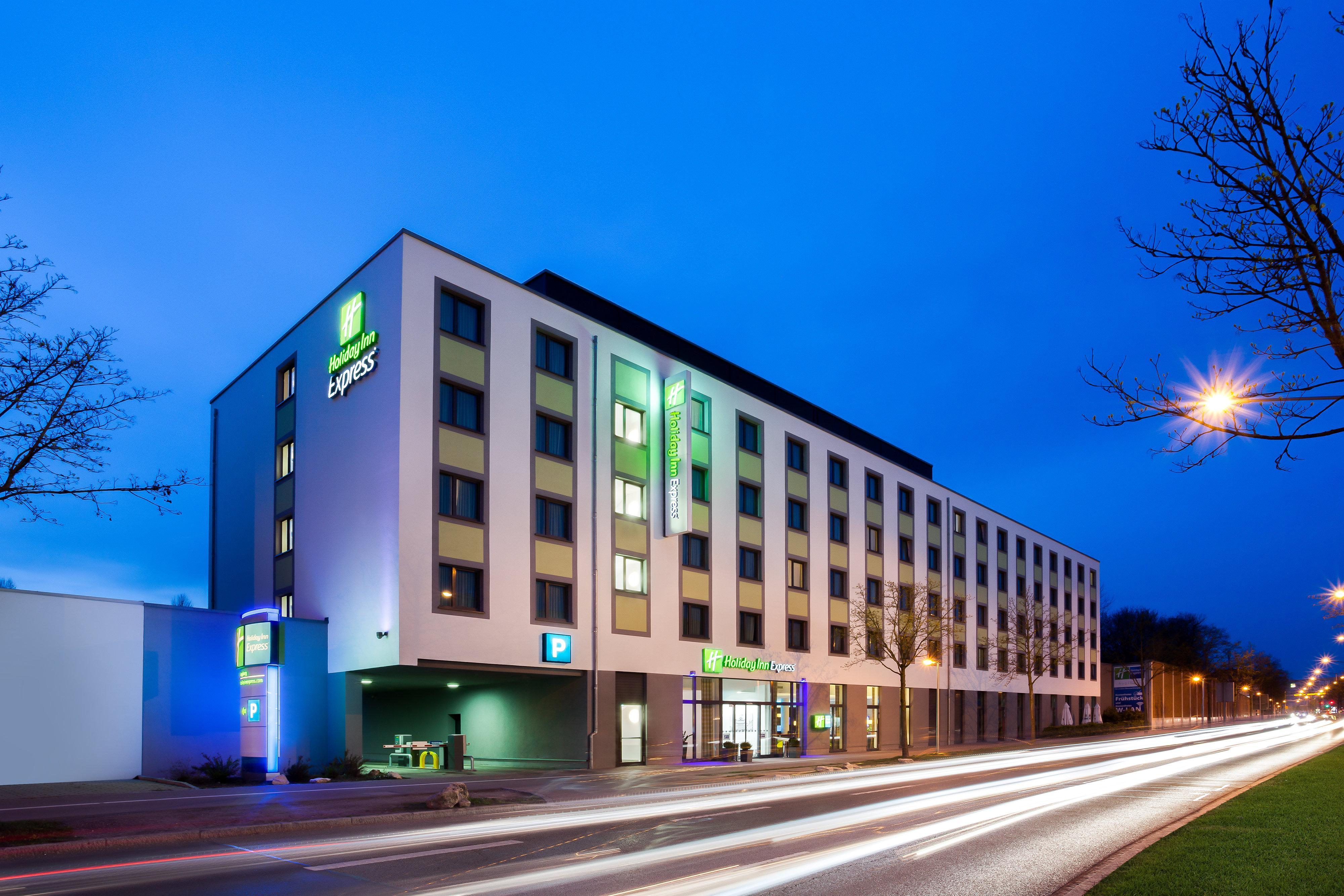 Holiday Inn Express Augsburg, An Ihg Hotel Exterior photo